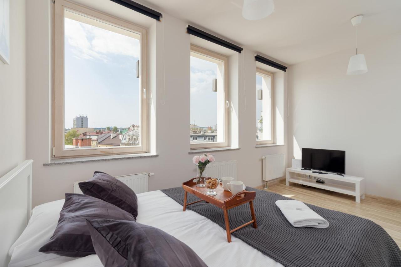 Lea Apartments Krakow Krowodrza By Noclegi Renters Esterno foto